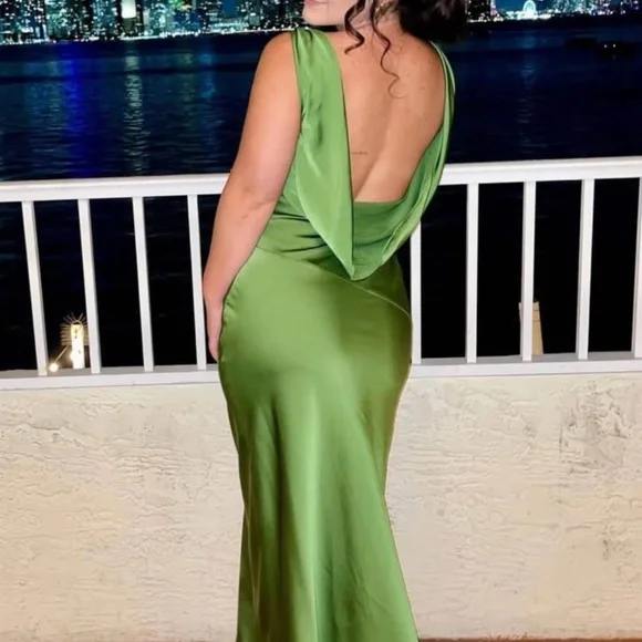 Meshki | Dresses | Green Satin Dress | Poshmark Meshki | Dresses | Green Satin Dress | Poshmark